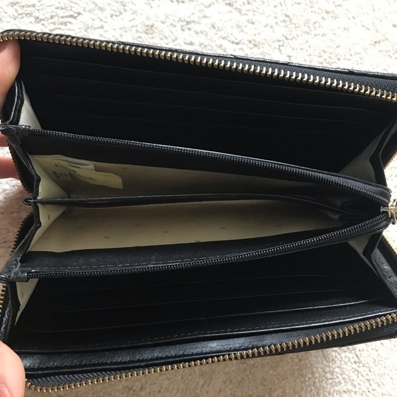 Kate Spade Liberty Street Lacey Wallet Black - Picture 7 of 7